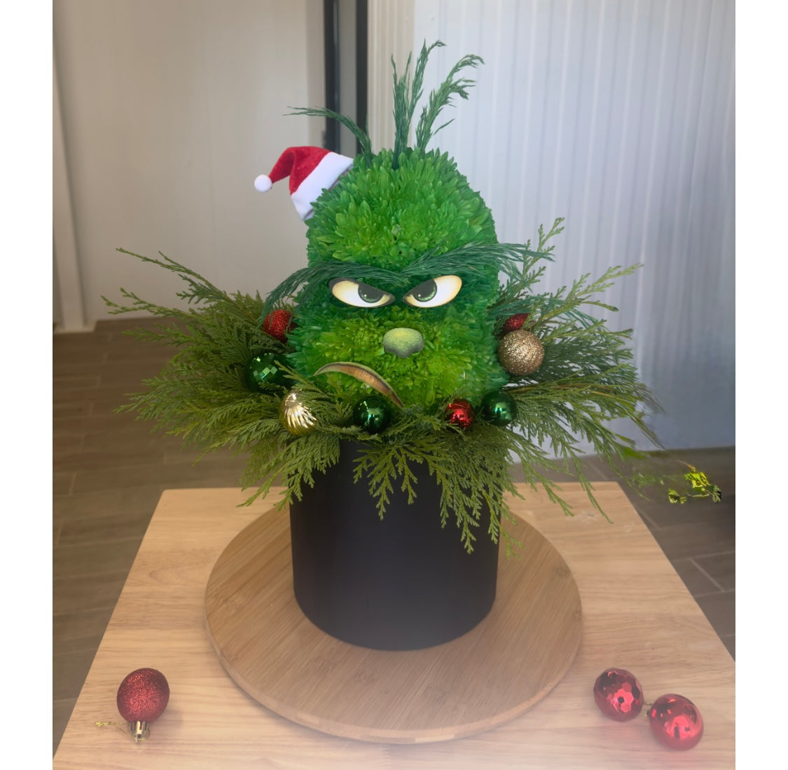 Mr. Grinch box